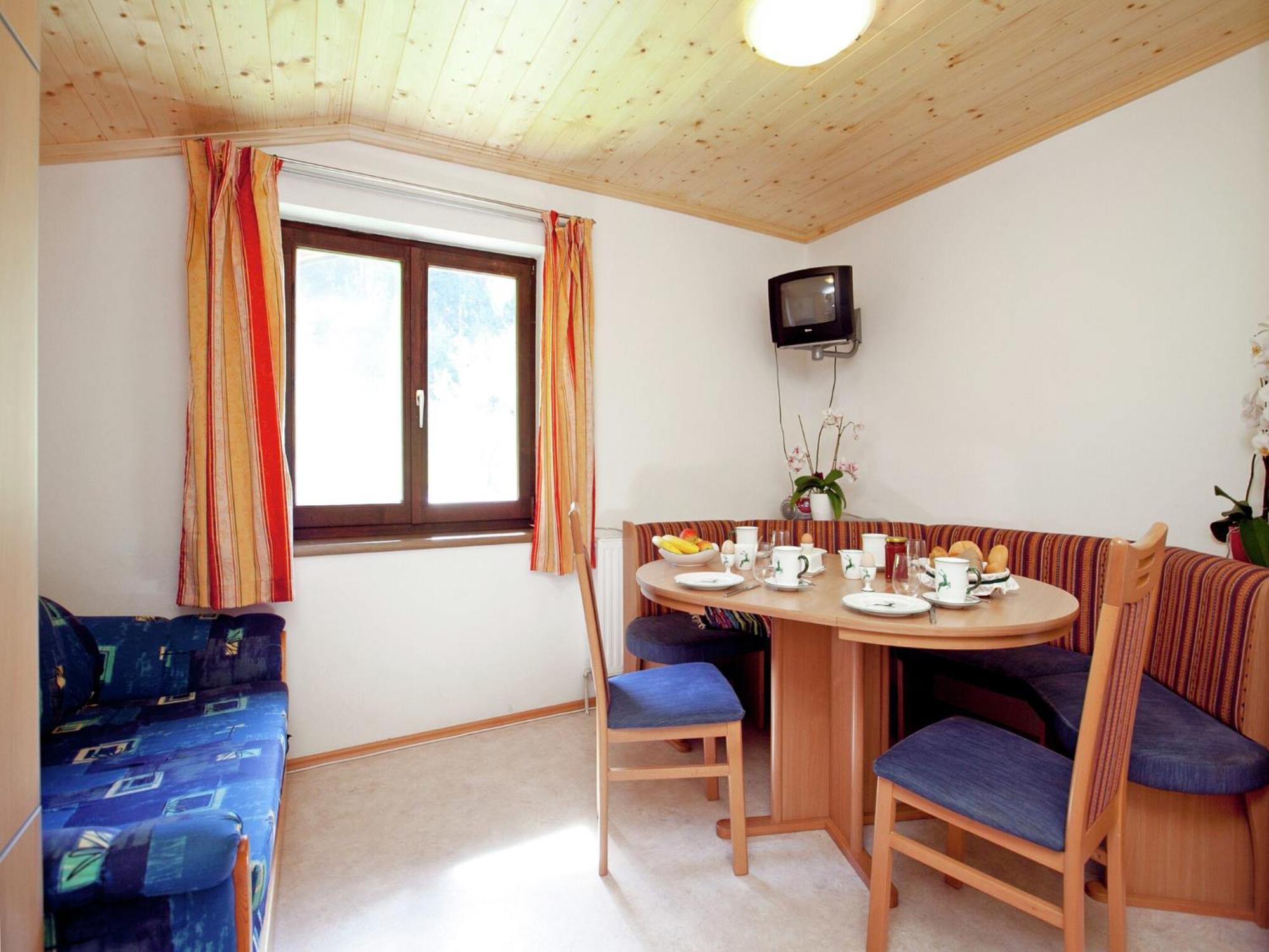 Charming Holiday Home In H Ttau With Barbecue Hüttau المظهر الخارجي الصورة